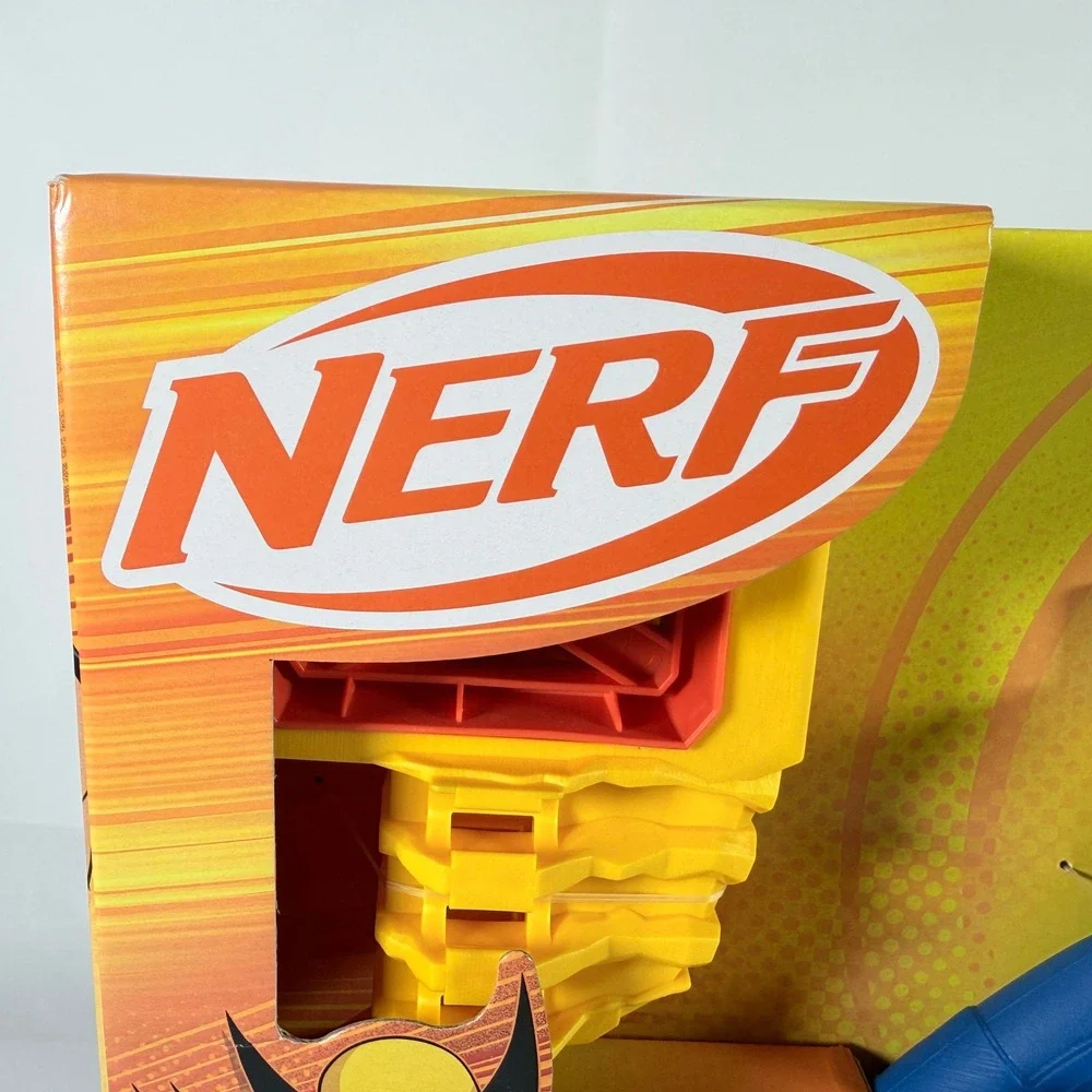Nerf Elite Marvel X-Men '97 Wolverine Blaster Claw Pump Action Toy 12 Darts